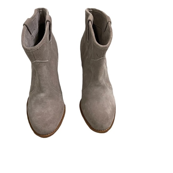 Splendid Grey Suede Stacked Heel Booties Size 9.5 - Picture 5 of 11